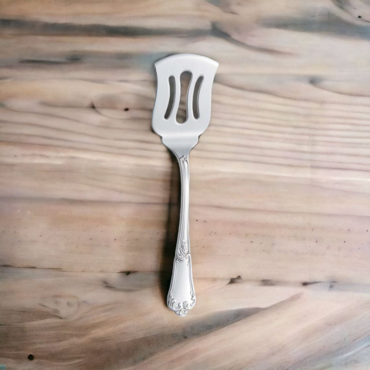 Silver Hors D´Oeuvre Scoop Floral design