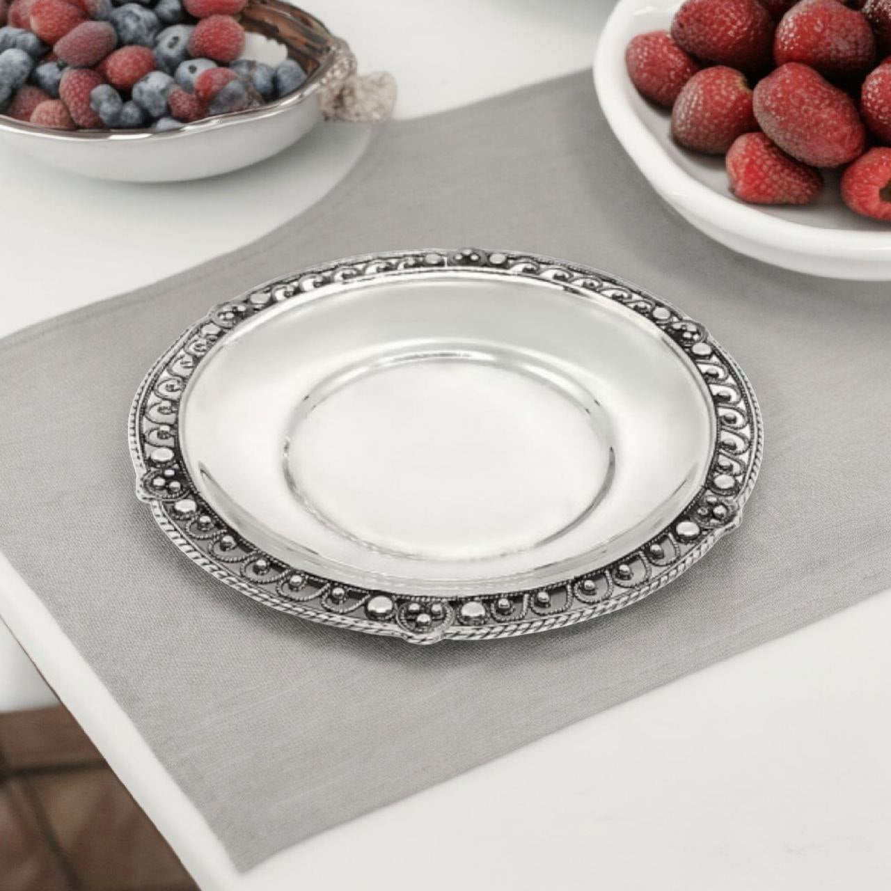 Elegant 925 Sterling Silver Saucer with Intricate Openwork Edges