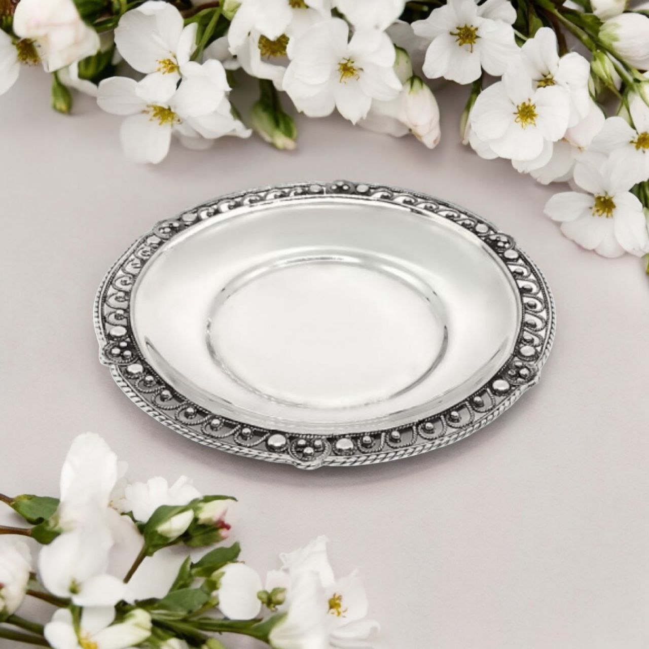 Elegant 925 Sterling Silver Saucer with Intricate Openwork Edges