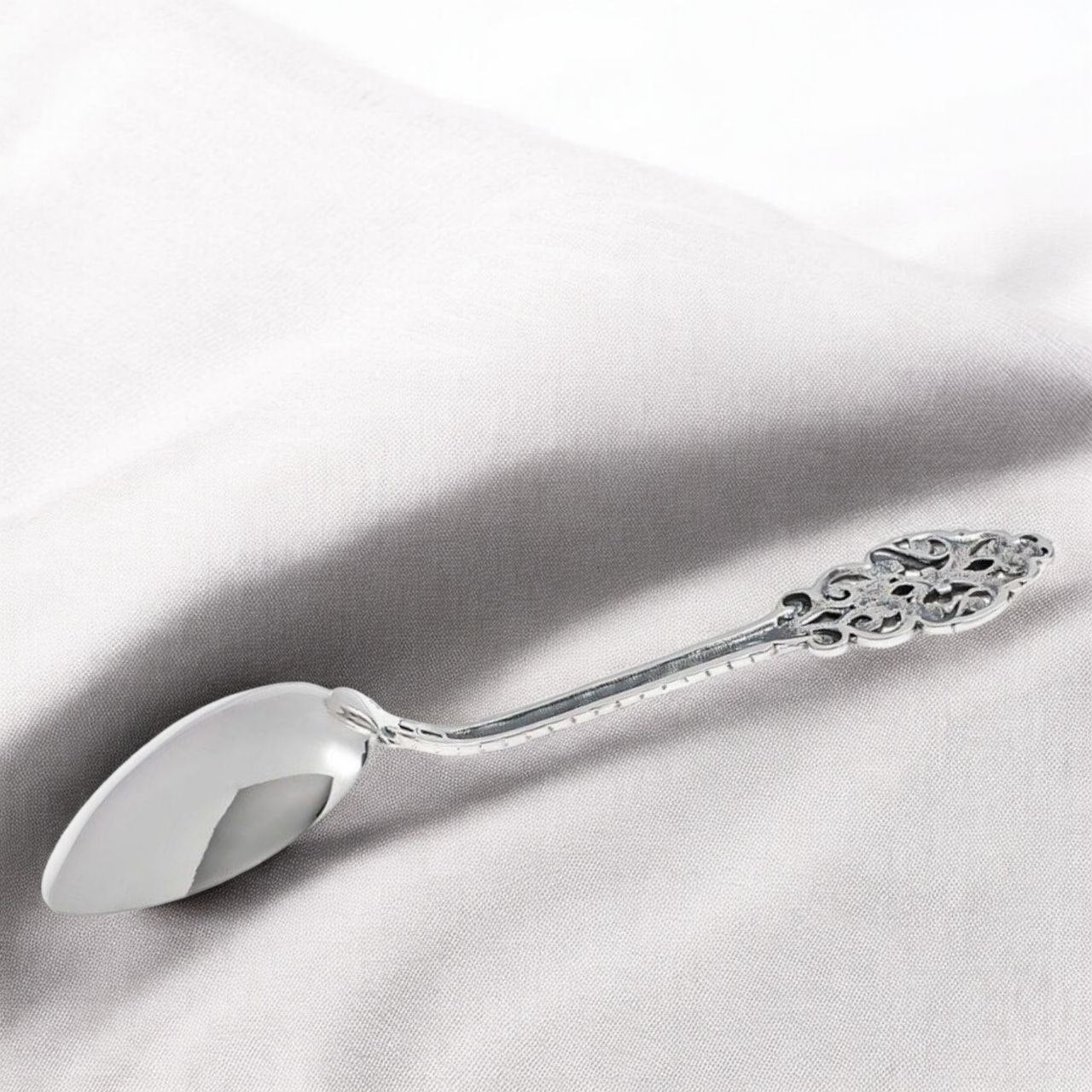 Helena Royal Sterling Silver Tea Spoons - Vintage Luxury Collection