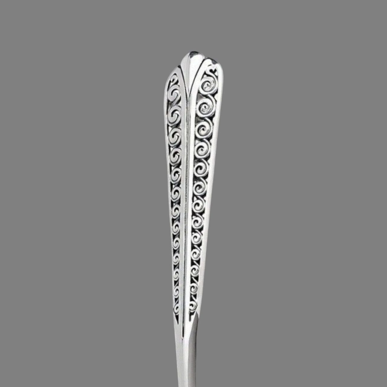 Handcrafted Sterling Silver Spoon with Patterned Handle – Luxury Gift for Collectors and Fine Dining Enthusiasts