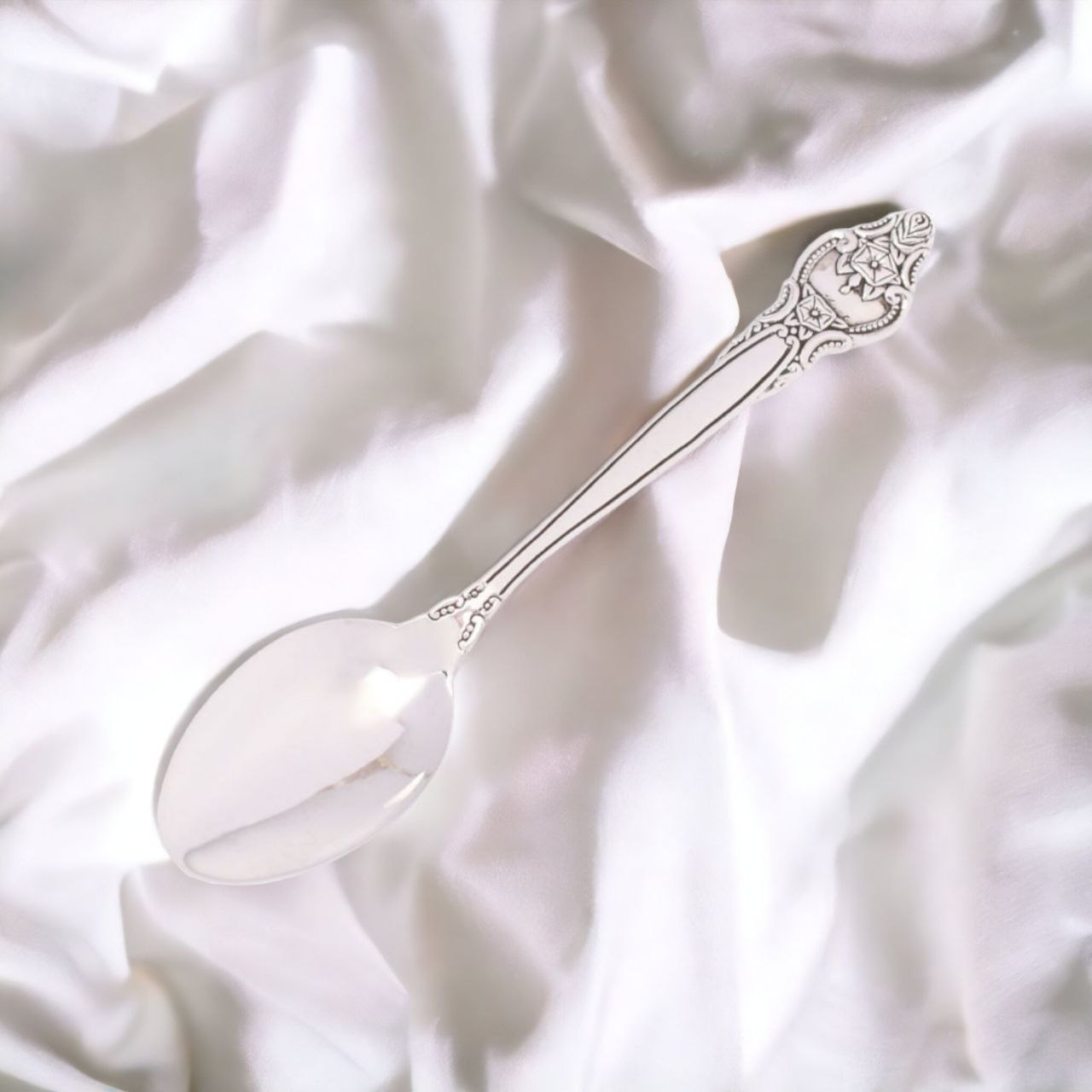 Silver Set Rosette (spoon, fork, knife, tea spoon)